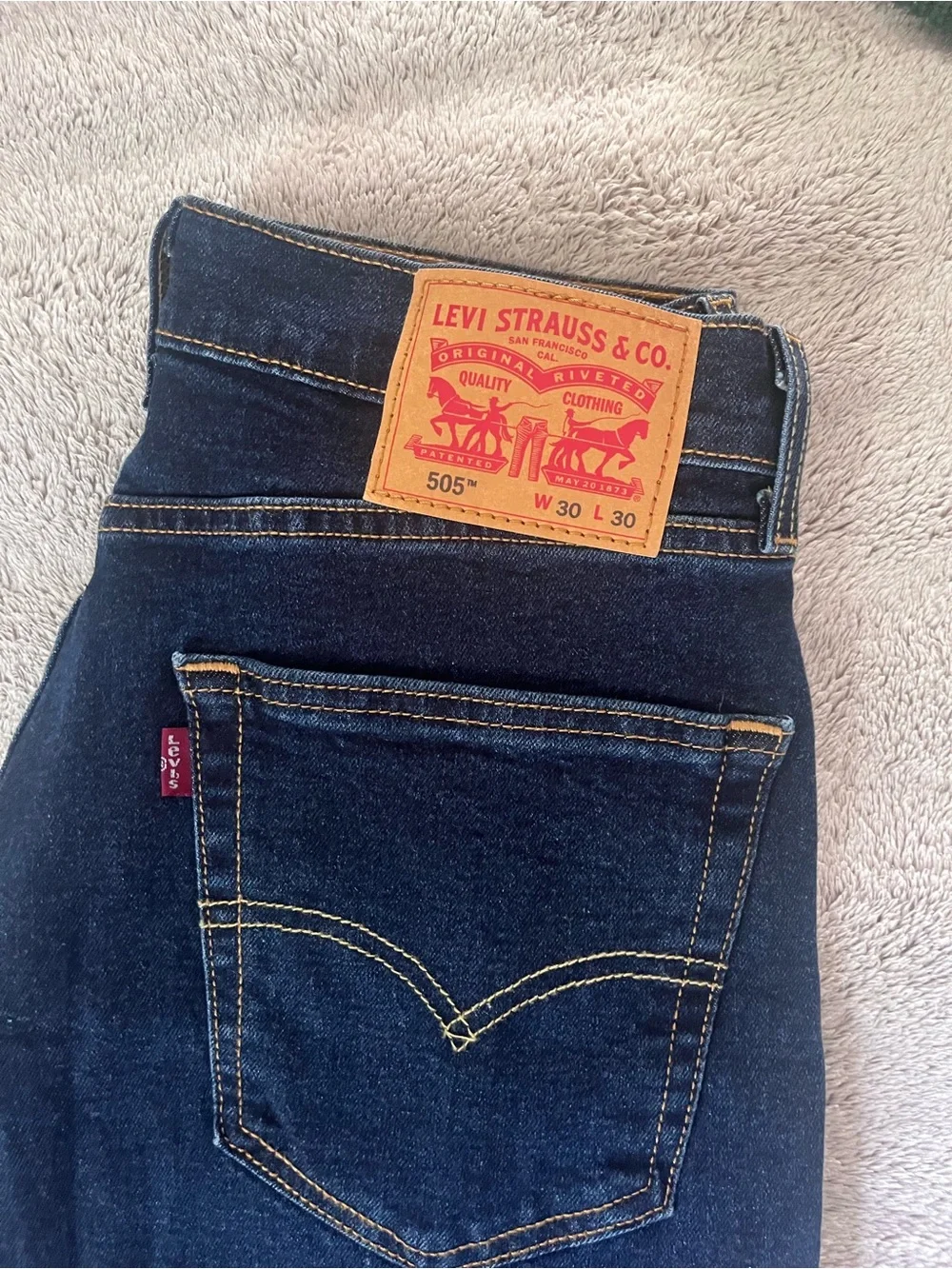 Levi's 505 Straight Men's Jeans in Dark Blue Denim